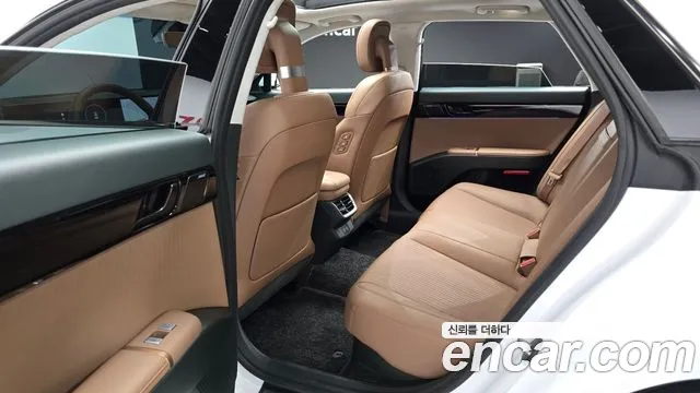 Hyundai Grandeur GN7 — Фото автомобиля 11