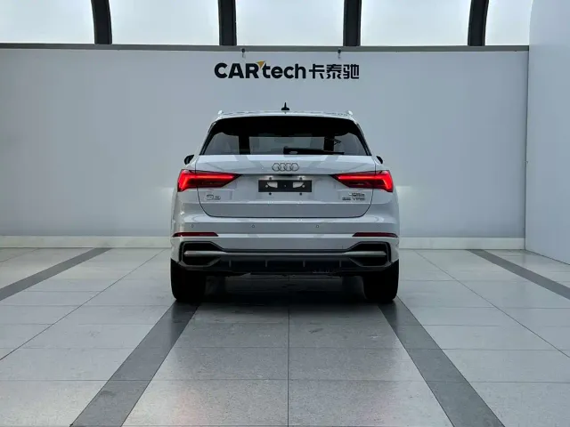 Audi Q3 — Фото автомобиля 4