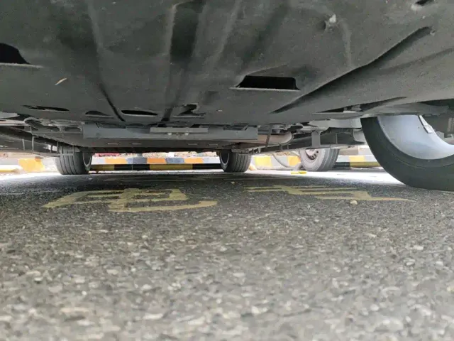 Geely Galaxy L7 — Фото автомобиля 23