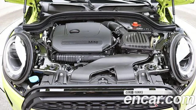 Mini Cooper — Фото автомобиля 7