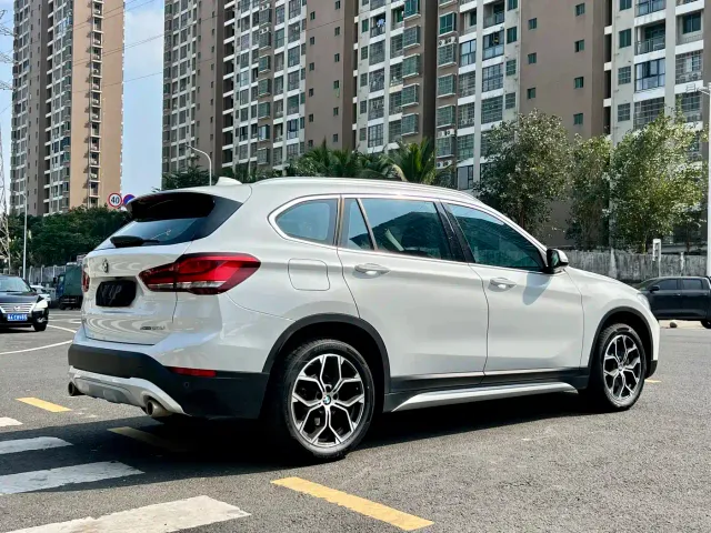 BMW X1 — Фото автомобиля 9
