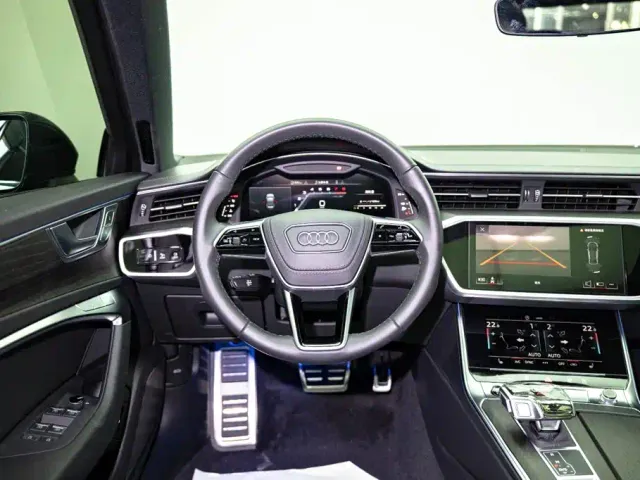 Audi A6L — Фото автомобиля 9