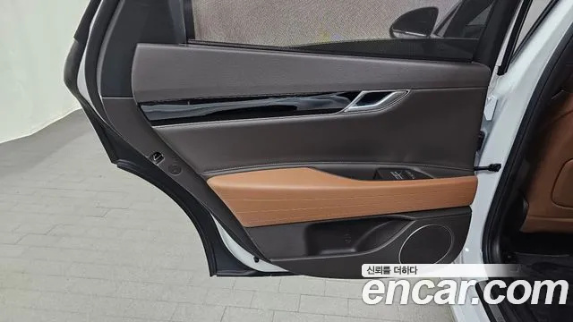 Genesis G80 RG3 — Фото автомобиля 14