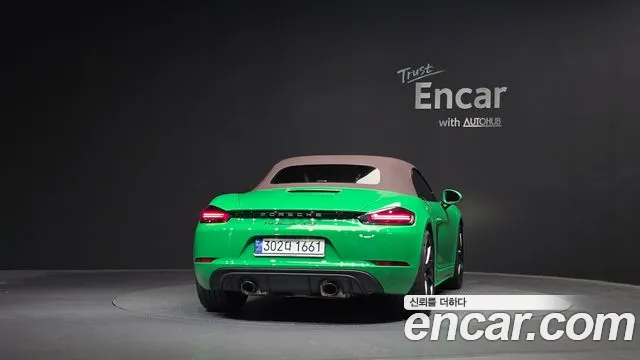 Porsche 718 — Фото автомобиля 4
