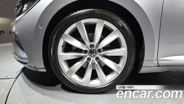 Volkswagen Arteon Arteon 2.0 TDI Prestige — Фото автомобиля 5