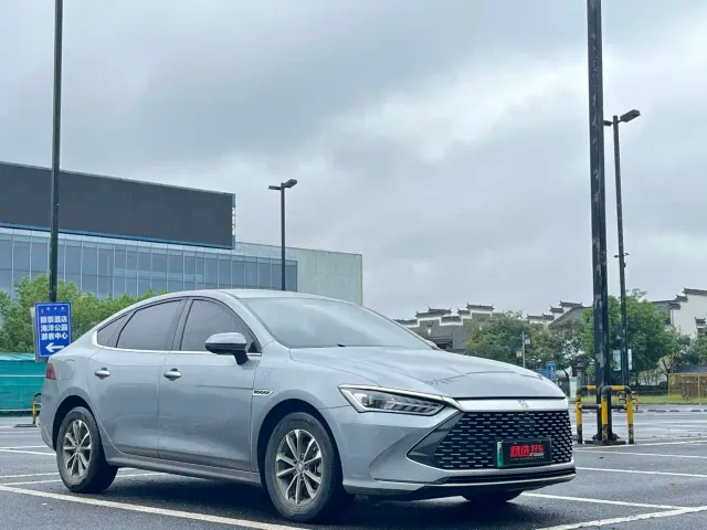 BYD Qin PLUS — Фото автомобиля 3