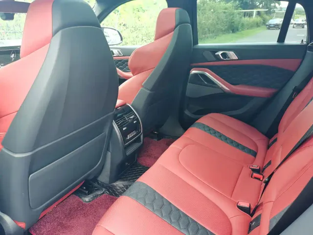 BMW X6 M — Фото автомобиля 14