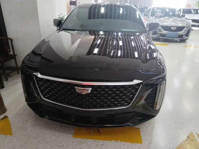Cadillac CT6 — Фото автомобиля 3