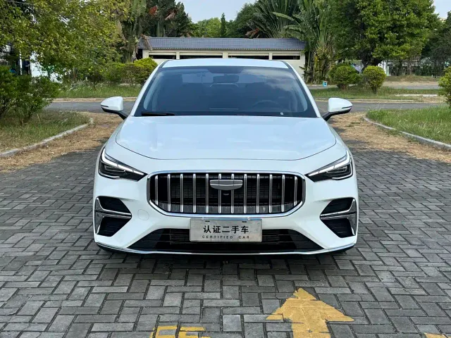 Geely Emgrand — Фото автомобиля 2