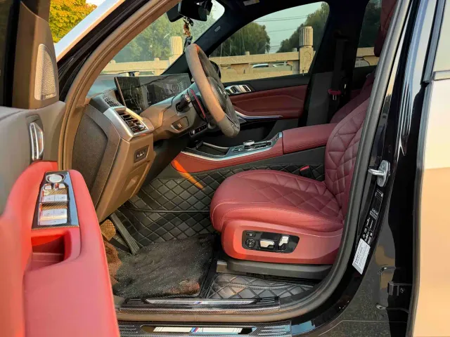 BMW X5 — Фото автомобиля 6