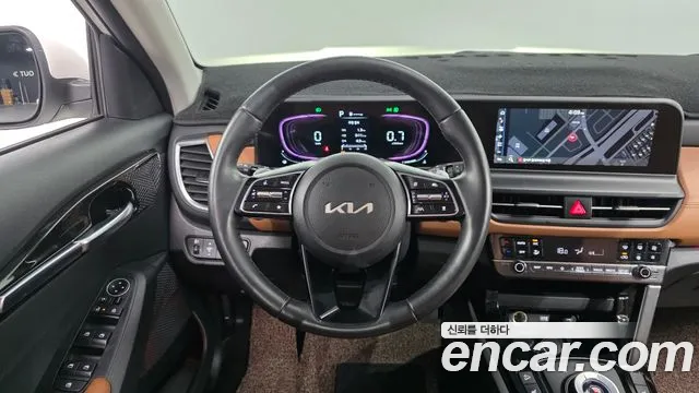 Kia Seltos New — Фото автомобиля 13