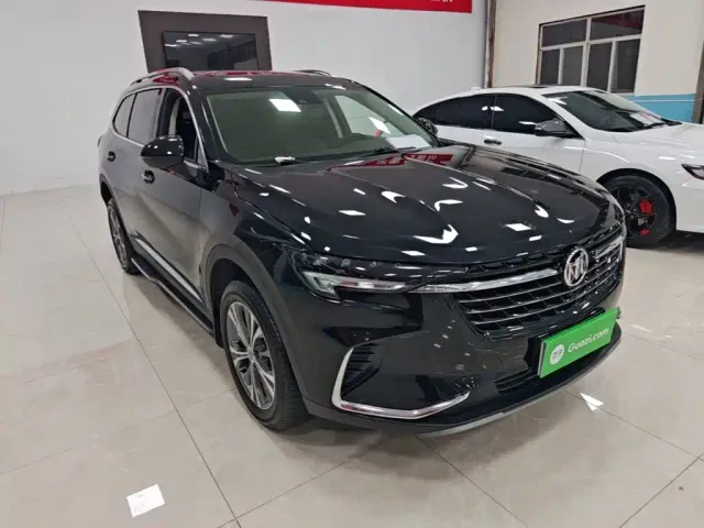 Buick Envision Plus — Фото автомобиля 3