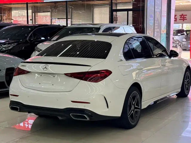 Mercedes-Benz C-Class — Фото автомобиля 7