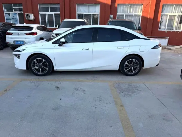 GAC Aion S MAX — Фото автомобиля 3