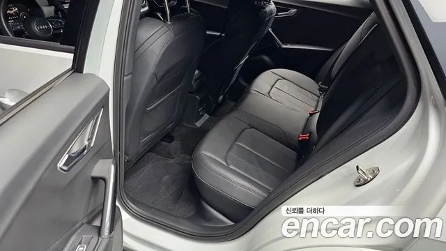 Audi Q2 35 TDI Premium — Фото автомобиля 12