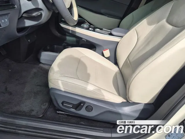Kia EV6 — Фото автомобиля 15