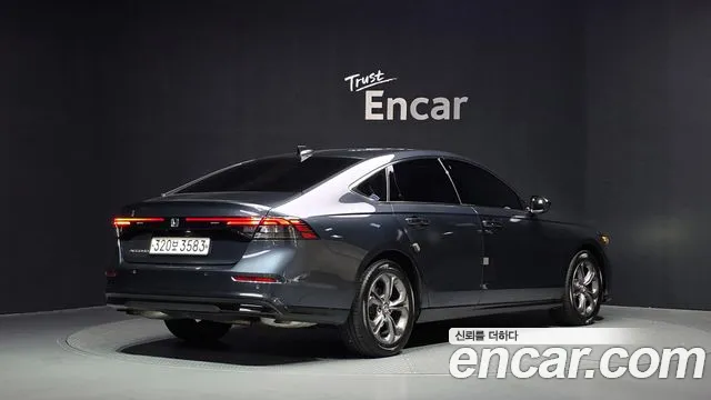 Honda Accord 11th Gen — Фото автомобиля 2