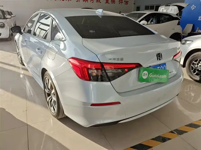 Honda Civic — Фото автомобиля 4