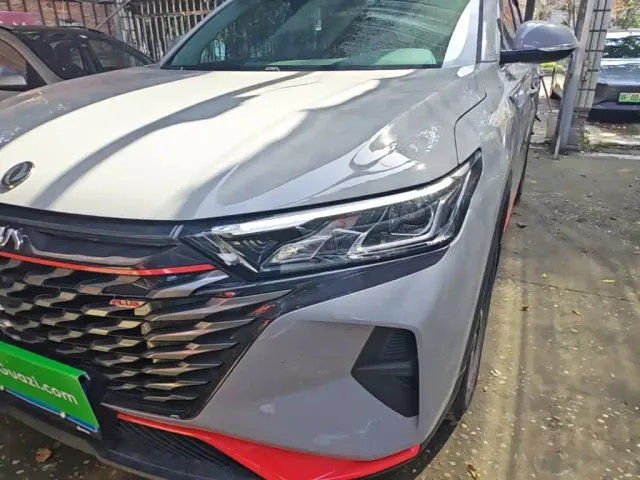 Dongfeng Fengshen AX7 — Фото автомобиля 23