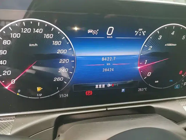 Mercedes-Benz C-Class — Фото автомобиля 16