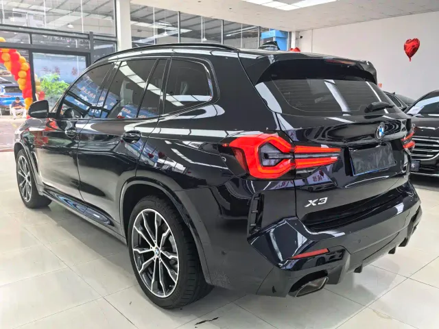BMW X3 — Фото автомобиля 10