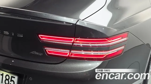 Genesis G80 Бензин 2.5 турбо AWD — Фото автомобиля 18