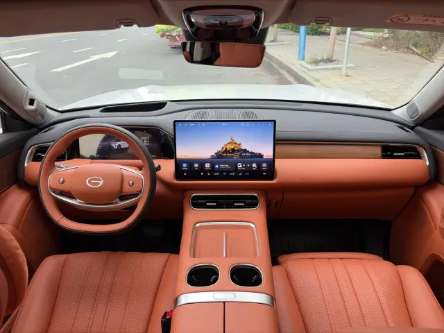 GAC Trumpchi Xiangwang S9 — Фото автомобиля 14