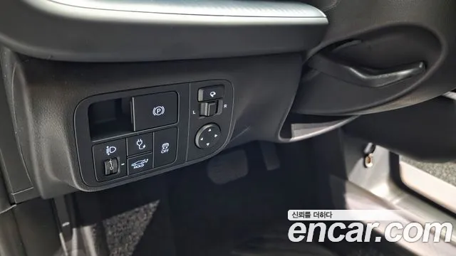 Hyundai Ioniq 6 — Фото автомобиля 28