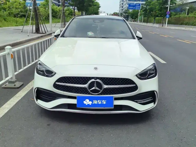Mercedes-Benz C-Class — Фото автомобиля 2