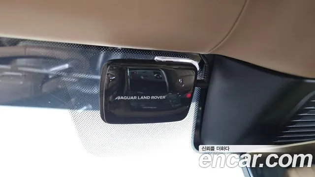 Land Rover Range Rover Generation 5 — Фото автомобиля 29