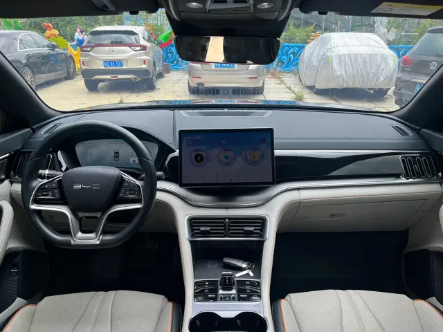 BYD Song PLUS — Фото автомобиля 8