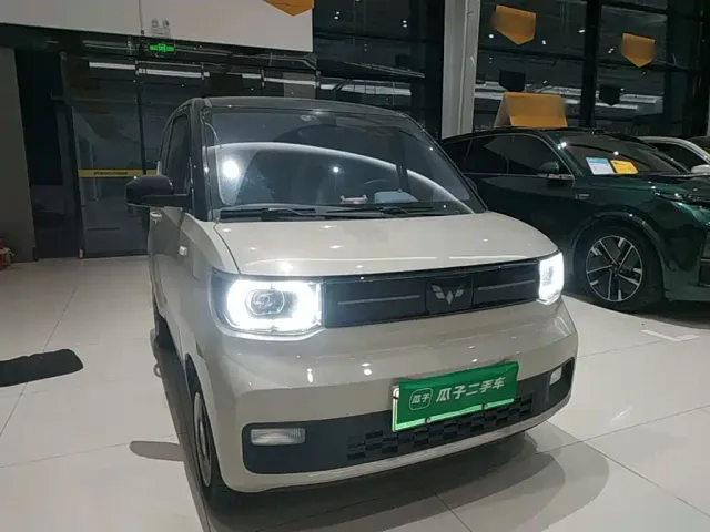 Wuling Hongguang Mini EV — Фото автомобиля 3