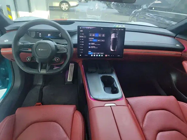 Xiaomi SU7 — Фото автомобиля 9