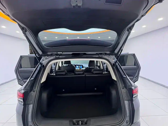 Changan CS35 Plus — Фото автомобиля 11