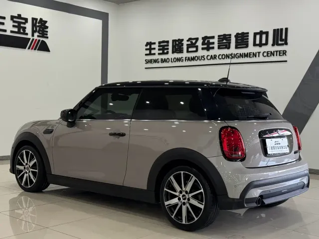 MINI Hatch — Фото автомобиля 6