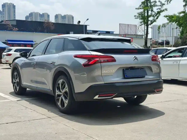 Citroen C5 X — Фото автомобиля 9