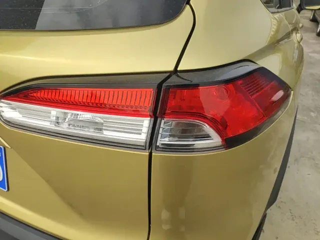 Toyota Frontlander — Фото автомобиля 7