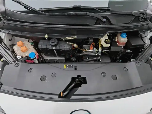GAC Aion Y — Фото автомобиля 6