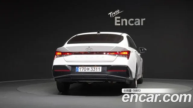 Hyundai Avante CN7 — Фото автомобиля 4