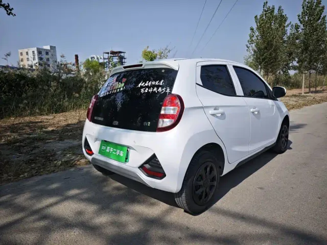 JMEV Xiaoqilin — Фото автомобиля 6