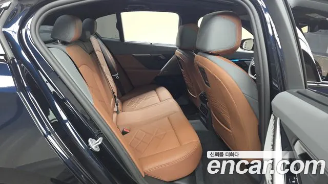 BMW 5-Series 5 серия (G60) 530i xDrive M Sport — Фото автомобиля 9