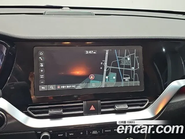 Kia Niro — Фото автомобиля 14