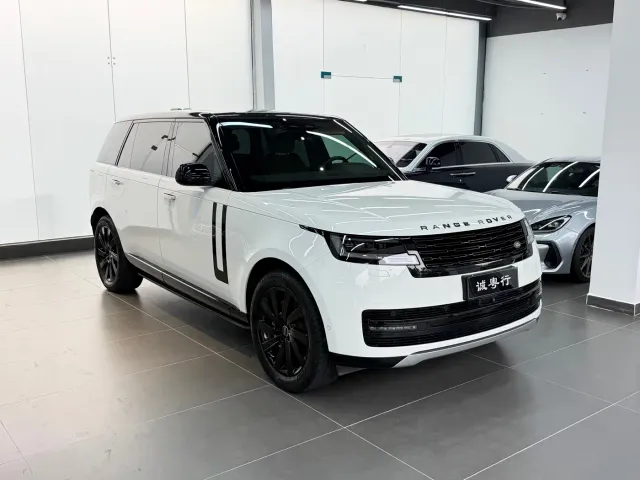 Фотография автомобиля — Land Rover Range Rover