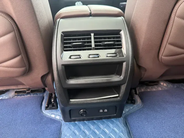 BMW X5 — Фото автомобиля 15