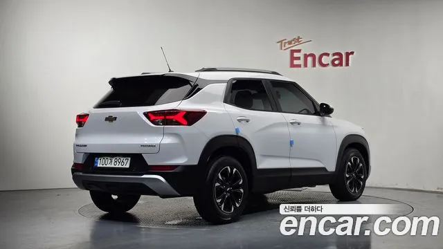 Chevrolet Trailblazer — Фото автомобиля 2