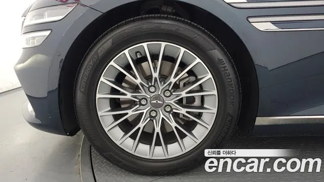 Genesis G80 Бензин 2.5 турбо AWD — Фото автомобиля 5