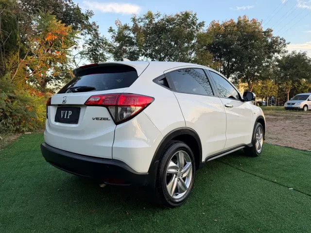 Honda Vezel — Фото автомобиля 6