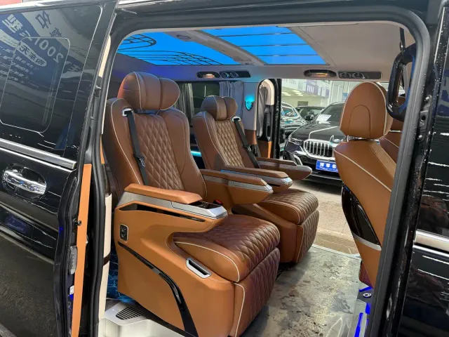 Mercedes-Benz Vito — Фото автомобиля 14