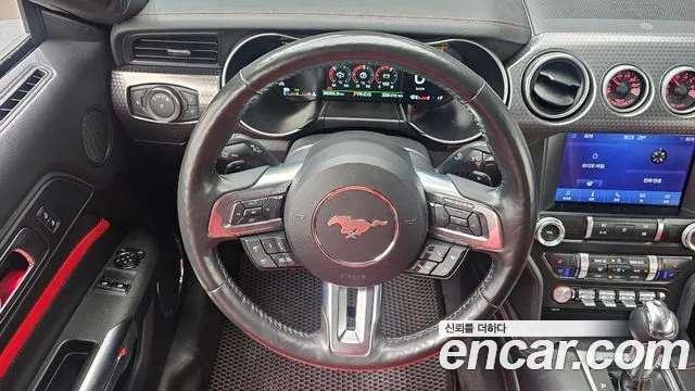 Ford Mustang Mustang GT Купе — Фото автомобиля 13