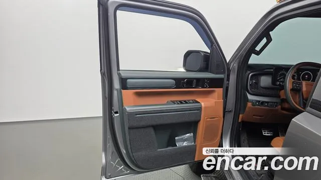Kia Tasman Tasman 2.5T Бензин 4WD — Фото автомобиля 16